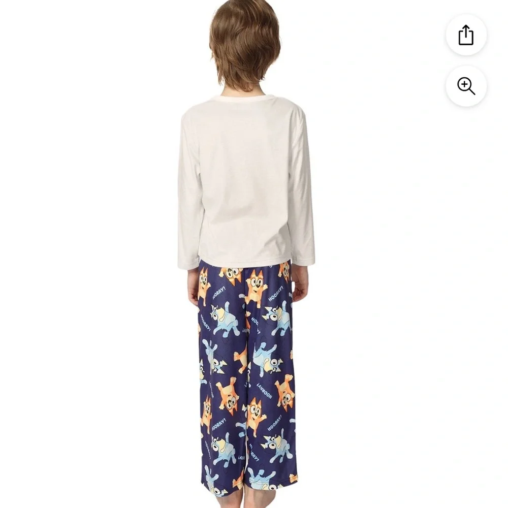 New! Member’s Mark Boys 3-Piece Bluey Hooded Robe and Pajama Set - size 6